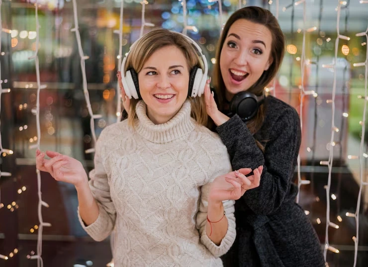 Event consultants sourcing venues across Canada for corporate events and private gatherings